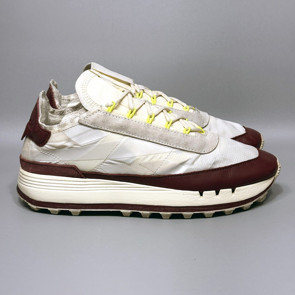 Reebok Legacy 83 Womens Size 8 Sneakers Shoes White Rich Red Comfort FY7323
